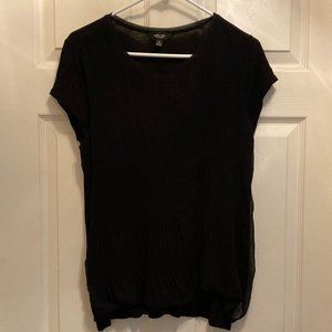 2 For $10 / Simply Vera (Vera Wang) Short Sleeve Black Top Medium